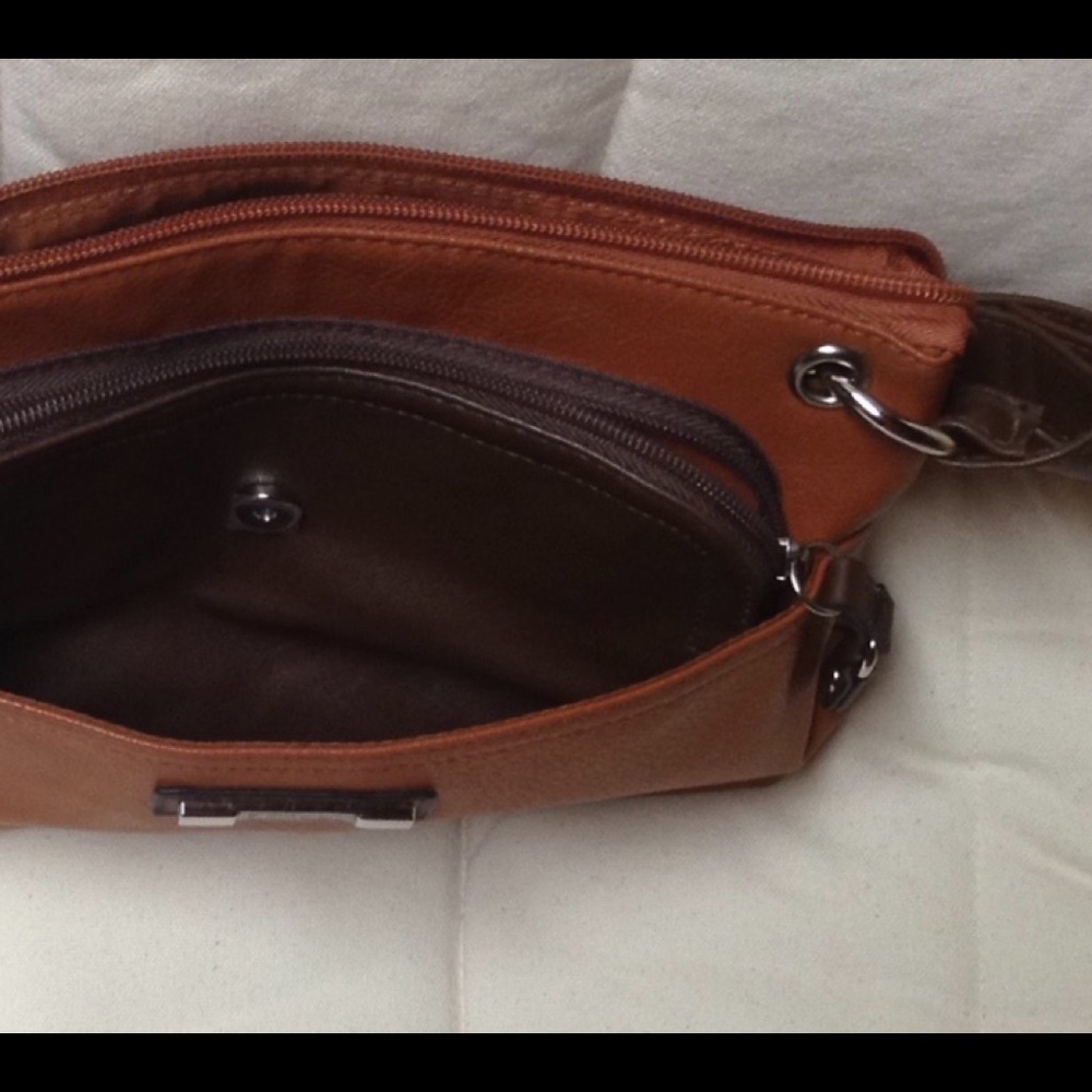 Shoulder Bag - Picture 6 of 6